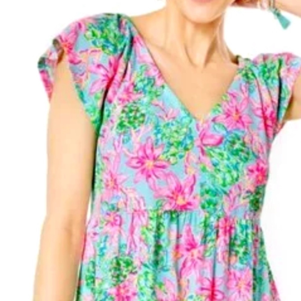 Lilly Pulitzer Pink & Blue Floral V-Neck Cap Sleeve dress